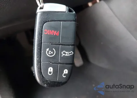 2015 Chrysler 200 S z USA, uszkodzony, nr VIN 1C3CCCDG0FN627911